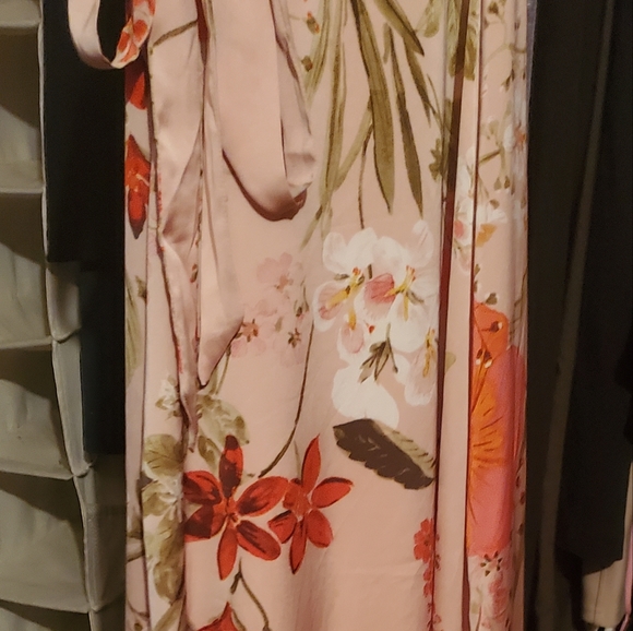 Long (floor length) Prom/guest of wedding/special event Pink&Red flowerball gown - Picture 4 of 4